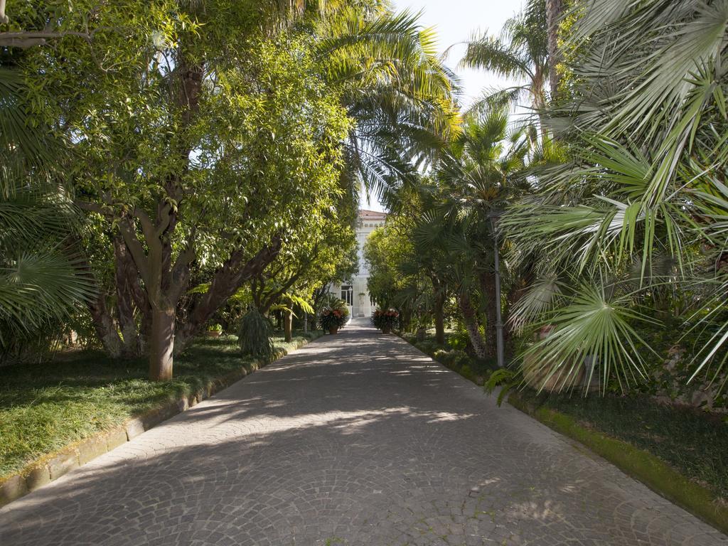 Relais Villa Savarese Sant’Agnello Kültér fotó